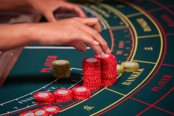 Những điều cần lưu ý khi chơi Baccarat